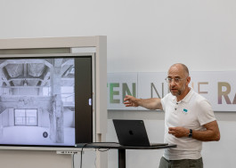 Vortrag Martin Fröhlich: Foto Bernd Seeland 