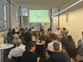 Junge Architektur Karlsruhe trifft den Gestaltungsbeirat der Stadt Karlsruhe im Architekturschaufenster, Foto: Susanne Böhm 