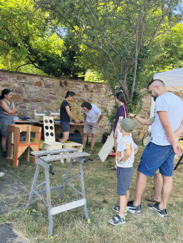 Stuhlbau-Workshop mit den Urban Gärten Karlsruhe, Foto: Katharina Oertel 