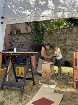Stuhlbau-Workshop mit den Urban Gärten Karlsruhe, Foto: Katharina Oertel 